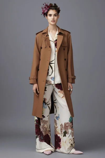 Look 60